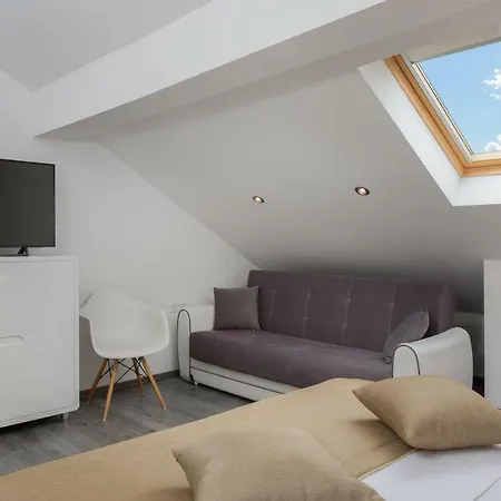 Apartment Nela *